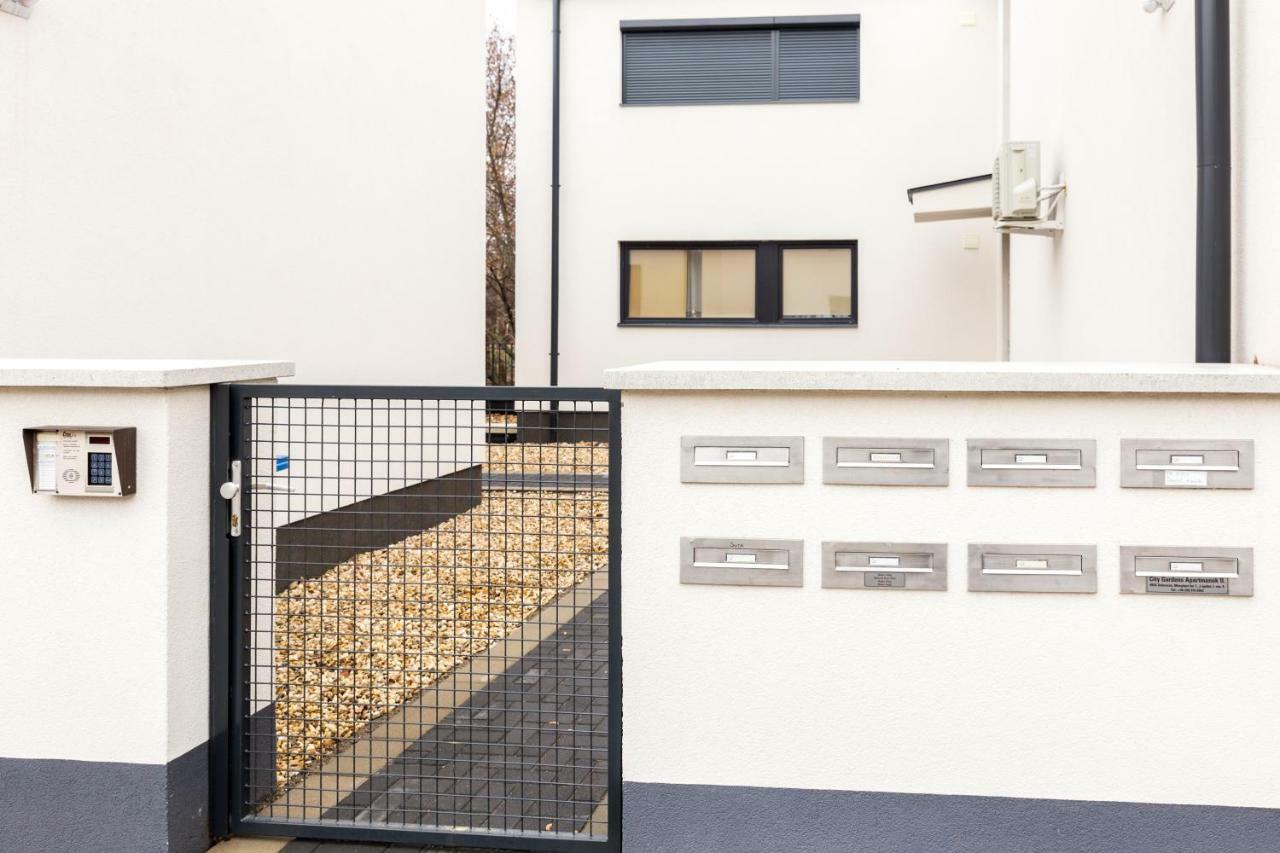Defne Apartman 데브레첸 외부 사진
