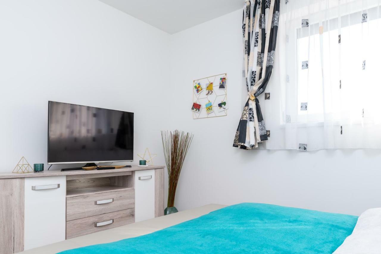 Defne Apartman 데브레첸 외부 사진